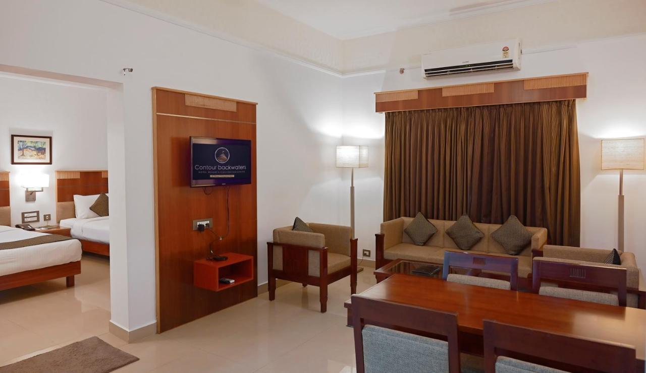 Contour Backwaters Hotel Resort & Convention Centre Rāmankari Exterior photo